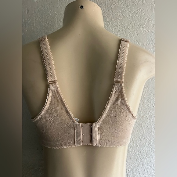 WACOAL 34C NUDE lace  Classic #85594 Coverage Underwire
NUDE/BEIGE Vintage style - Picture 7 of 8